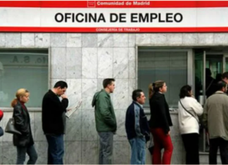 En España se frenan los aumentos salariales y cada día hay más puestos de trabajo vacantes