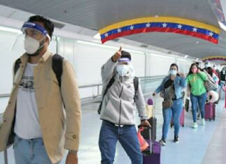 Venezolanos regresan al país gracias al Plan Vuelta a la Patria