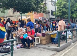 Caracas | Revelan nuevo día de parada de los buhoneros