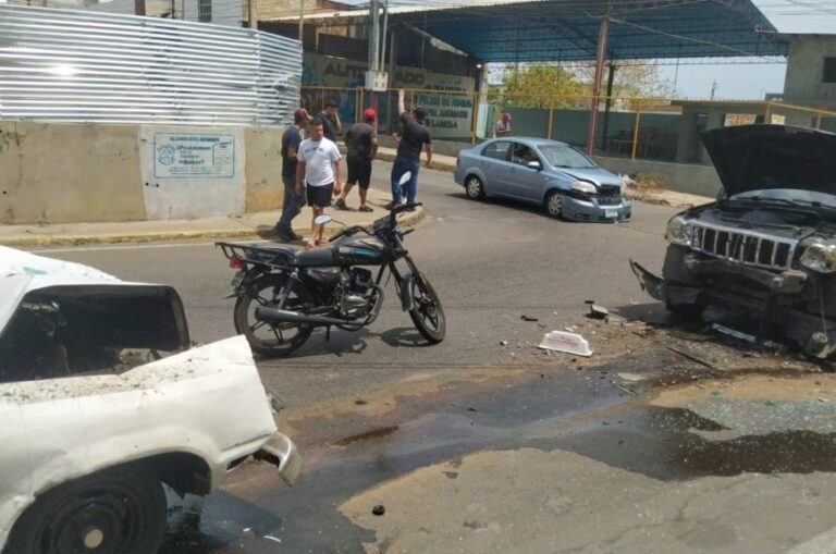 Accidentes viales dejaron varios heridos en Maracaibo este Jueves Santo