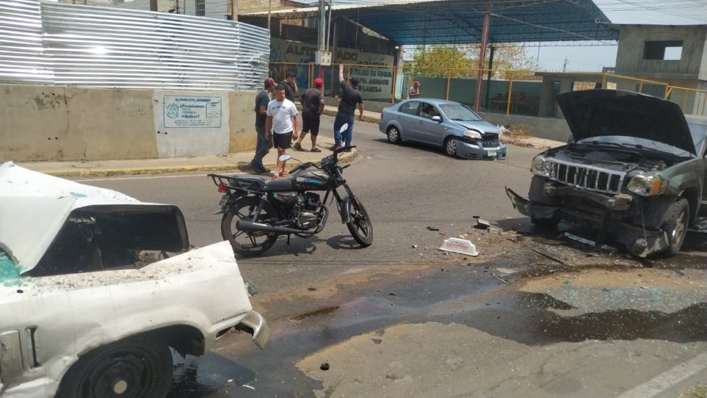 Accidentes viales dejaron varios heridos en Maracaibo este Jueves Santo