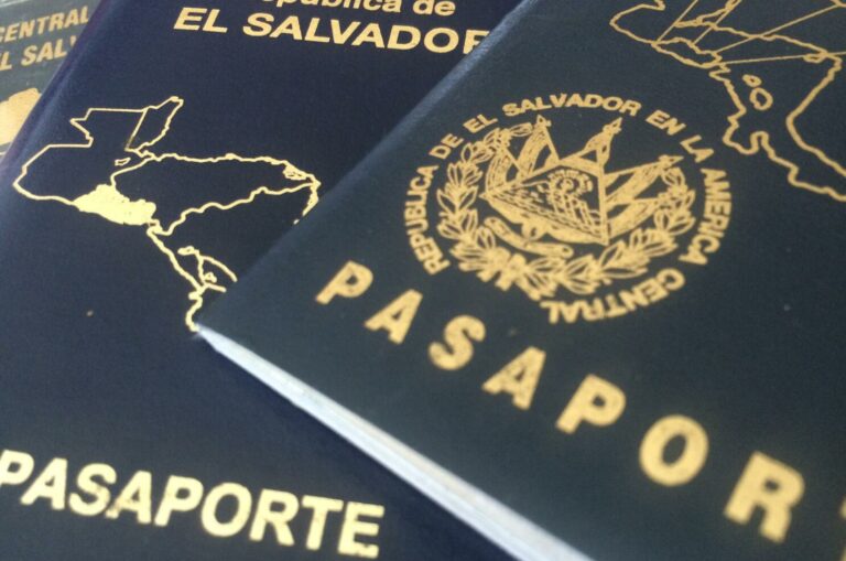 California: Aquí puedes tramitar el pasaporte salvadoreño (+Precios)