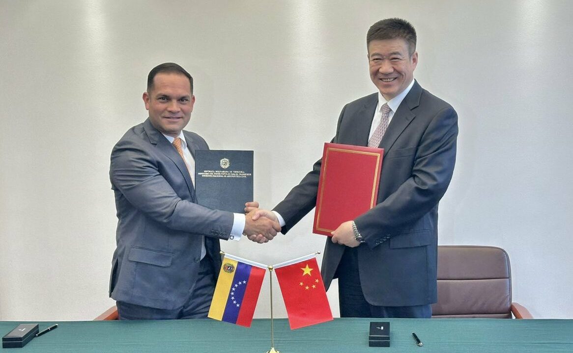 Venezuela y China formalizan protocolos para iniciar vuelos comerciales | Diario 2001