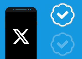La red social X restablece gratuitamente la insignia azul de verificación