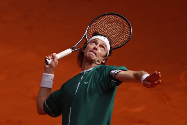 Tenis: Andrey Rublev corta su mala racha en Madrid | Diario 2001