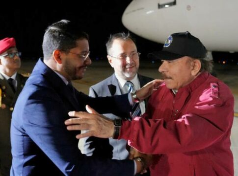 Presidente de Nicaragua, Daniel Ortega llega a Venezuela (+Detalles)