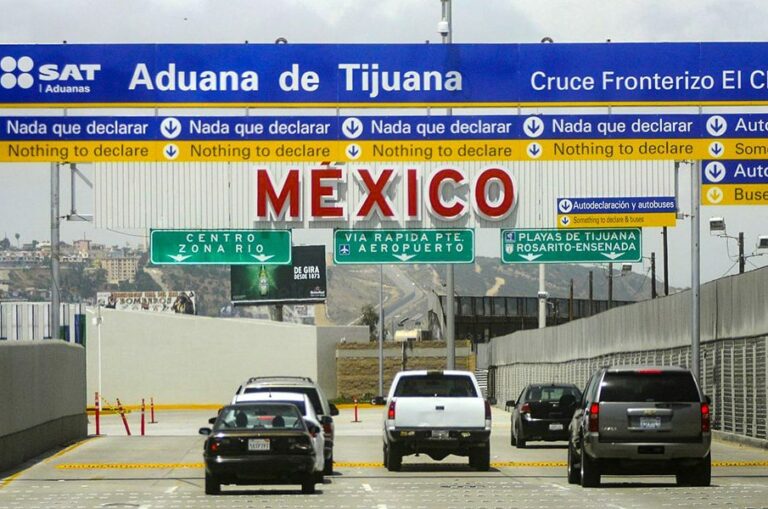 Inmigrantes evaden controles en la frontera de EEUU a través de servicios Uber (+Detalles)
