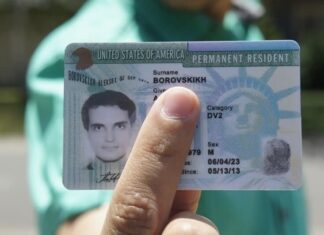 Estos son los inmigrantes que pueden entrar a EEUU para esperar por la Green Card