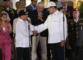 Petro y Maduro se comprometen a trabajar por la paz política y armada de ambas naciones