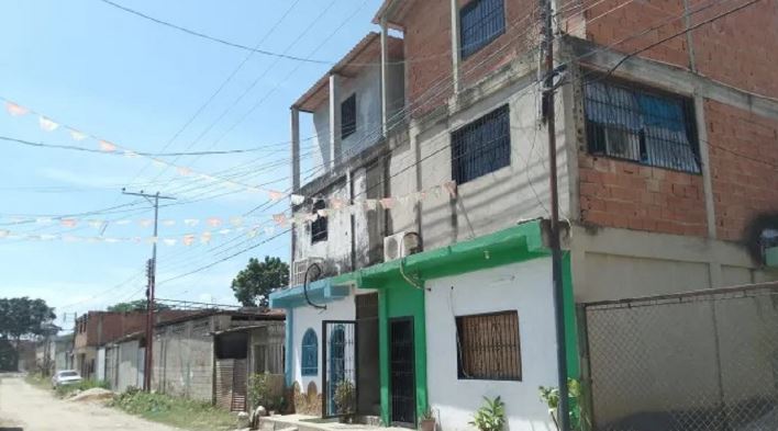 Niña muere tras caerle una olla de agua hirviendo en Maracay