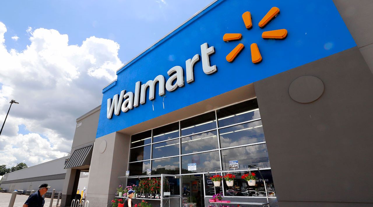 Walmart abre convocatoria de empleos para inmigrantes