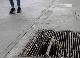 Caracas: Hombre murió al caer accidentalmente en una tanquilla eléctrica