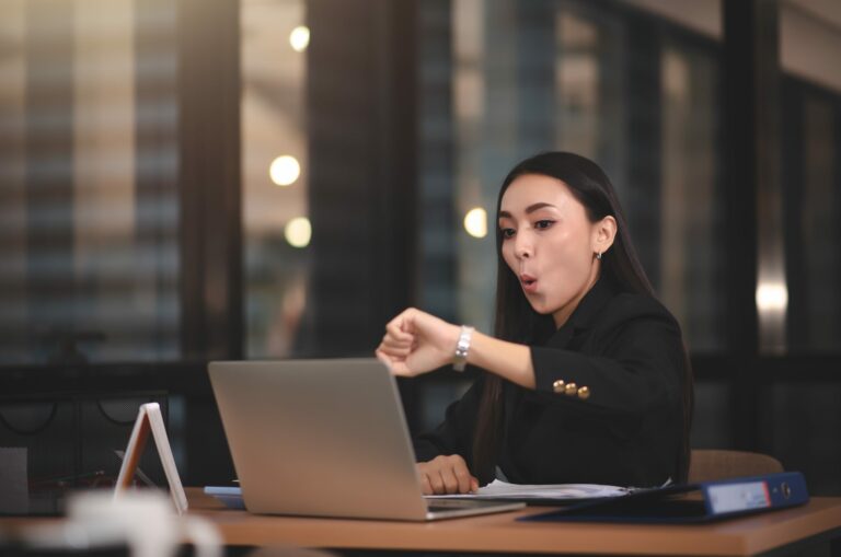 EEUU | ¿Qué trabajadores se benefician de la nueva regla de horas extras?