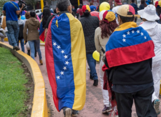 Conoce cuánto aportan los migrantes venezolanos al fisco en Costa Rica