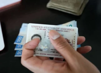 El documento que permite a mexicanos cruzar legalmente a EEUU sin pasaporte ni visa tradicional