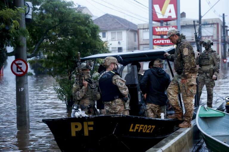 Más de 2 millones de damnificados tras severas inundaciones en Brasil