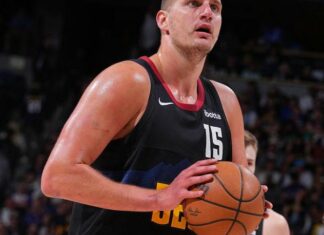 NBA: Nikola Jokic roza el triple-doble y los Nuggets remontan la serie a Minnesota