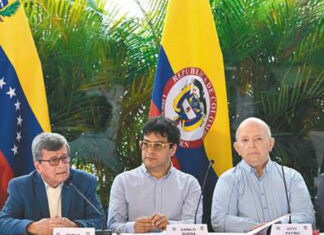 ELN y el gobierno de Colombia firman primer punto de acuerdo en Caracas