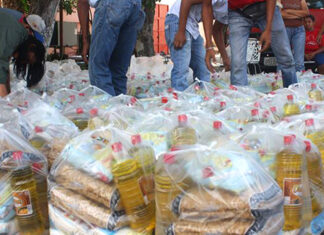 Bolsas CLAP en Caracas comienzan a llegar con nuevos productos (FOTO)