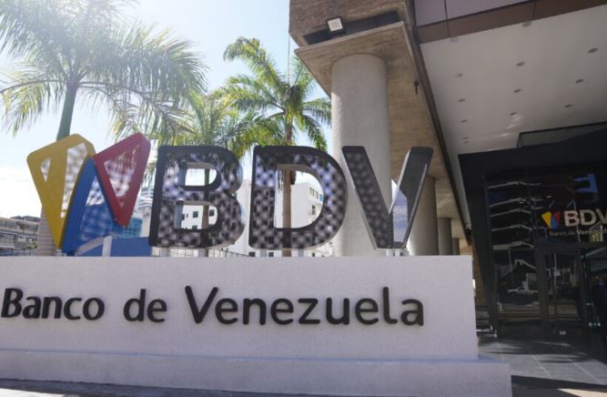 ¿Cómo conseguir un crédito inmediato en el Banco Venezuela? (+Requisitos)