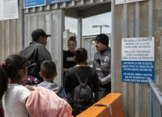 EEUU | Menores de edad intentaron ingresar con droga en la frontera (+Imágenes)