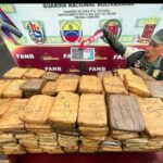 Detenidos por la GNB con casi nueve kilos de drogas en presunto carro diplomático