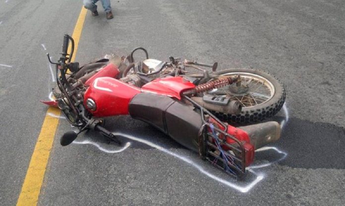Motorizado y su pasajero mueren en aparatoso accidente en La Guaira (+Imágenes)