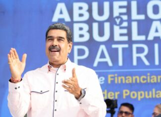Maduro promulgó ley para la conexión aérea directa con China
