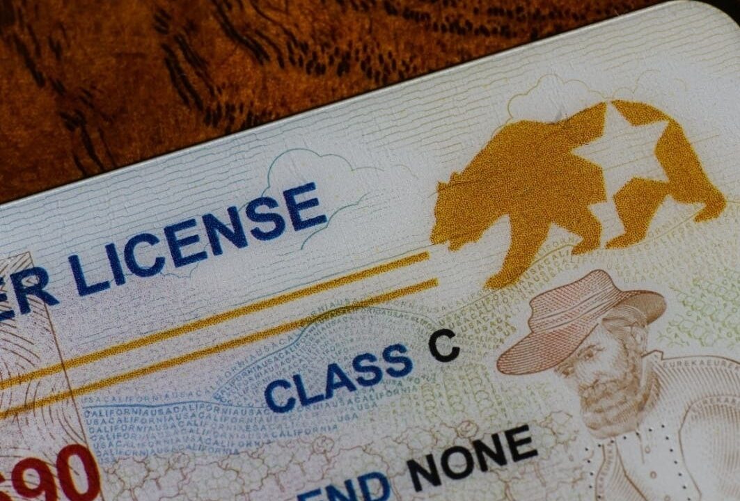 Sepa hasta cuándo tiene plazo de tramitar la Real ID en California