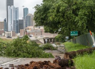Texas | Fuertes tormentas causan cinco muertes