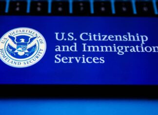 EEUU: ¿Cómo puedo consultar mi estatus migratorio con el USCIS? (+Pasos)