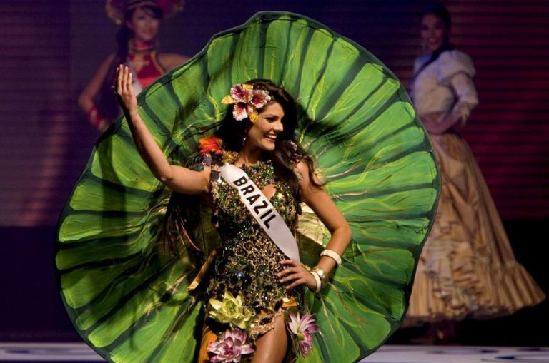Ex Miss de Brasil desaparece durante las inundaciones que azotan el país