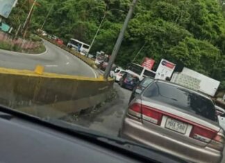 Reportan hundimiento en un tramo de la carretera Panamericana