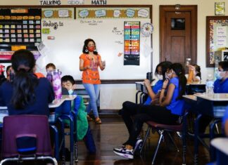 California ofrece nuevos cursos gratis para inmigrantes indocumentados