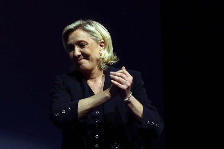 Duro golpe a Macron con el dominio de Le Pen en primera vuelta electoral de Francia