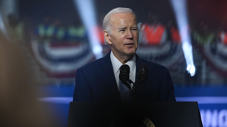 Joe Biden discutirá este domingo con su familia el futuro de la campaña