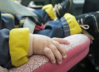 California | Identifican a bebé fallecida tras ser abandonada en un vehículo