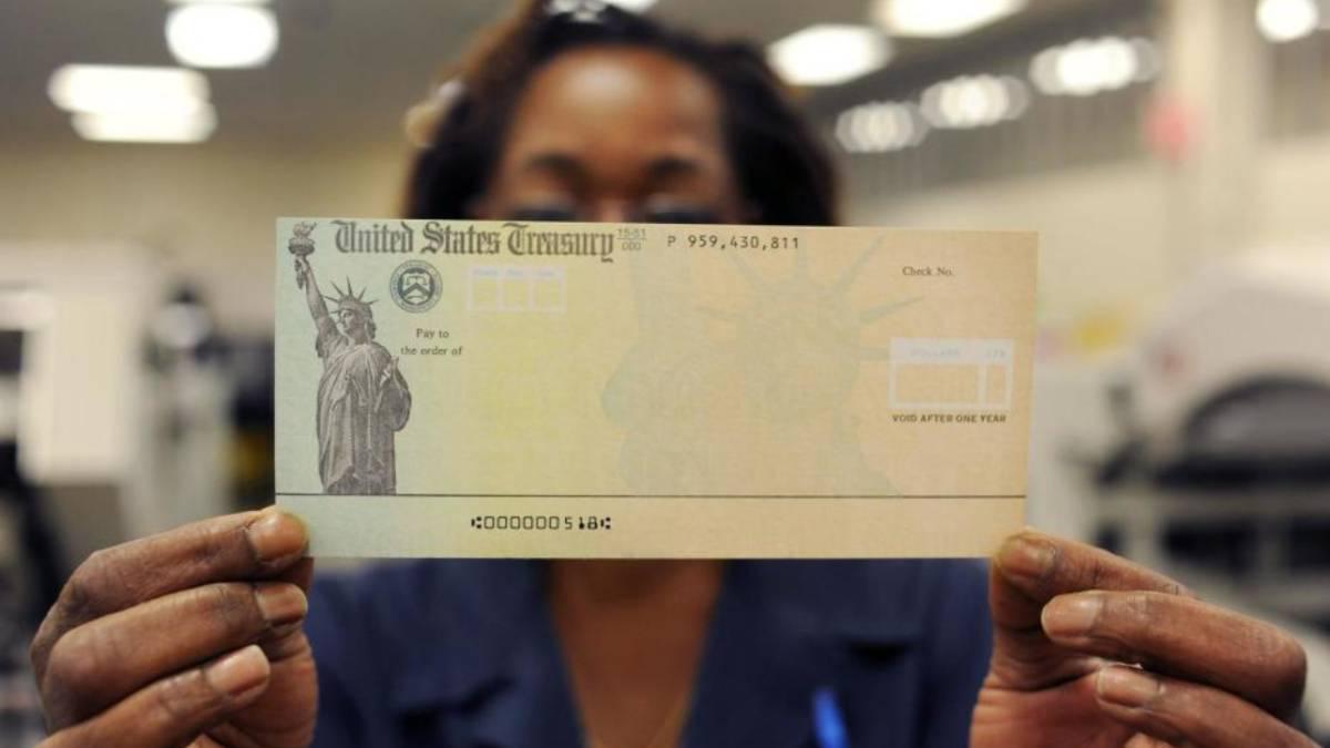EEUU | Conozca dónde entregan cheques de estímulo por $850 a mujeres (+Detalles)