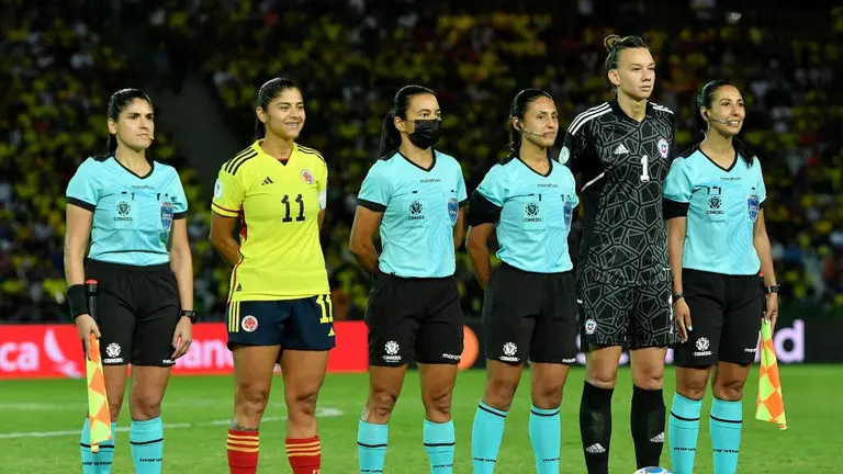 Copa América 2024: Una venezolana encabeza grupo de mujeres árbitros en el torneo