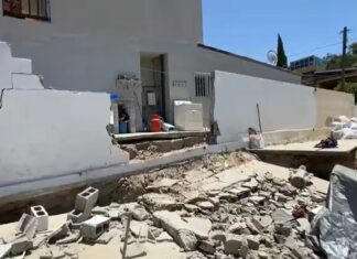 México | 40 familias pierden su casa tras derrumbe en Tijuana