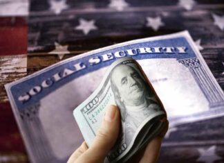 EEUU | ¿Qué beneficiarios del Seguro Social recibirán un pago extra de $900?: Sepa por qué