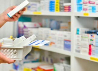 EEUU: Reconocida farmacia cierra 40 sucursales por problemas legales