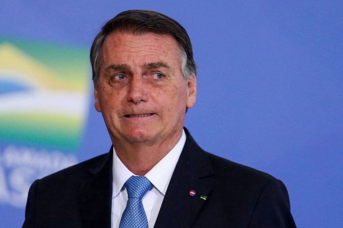 Imputan a Jair Bolsonaro por lavado de dinero y asociación criminal