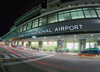 Hombre apuñala a una mujer en el Aeropuerto Internacional de Miami (+Detalles)