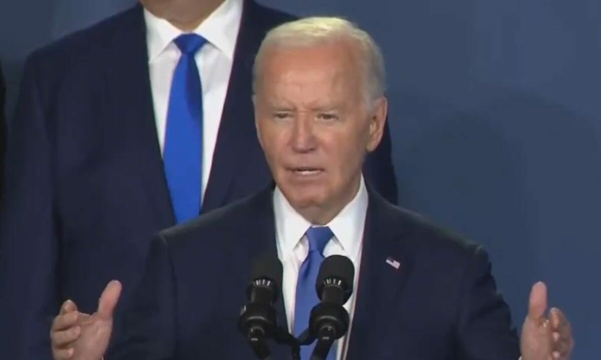 ÚLTIMA HORA: Biden pone una condición para ser sustituido por Kamala Harris