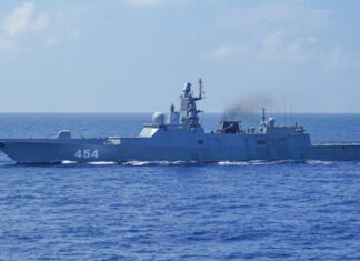 Buques militares rusos llegan al puerto de La Guaira (+Fotos)