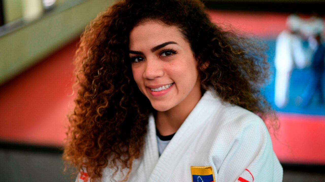 La judoca venezolana Anriquelis Barrios mostró cómo es su habitación en París (+VIDEO)