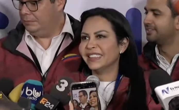 Delsa Solórzano: El CNE tiene paralizada la transmisión de las actas