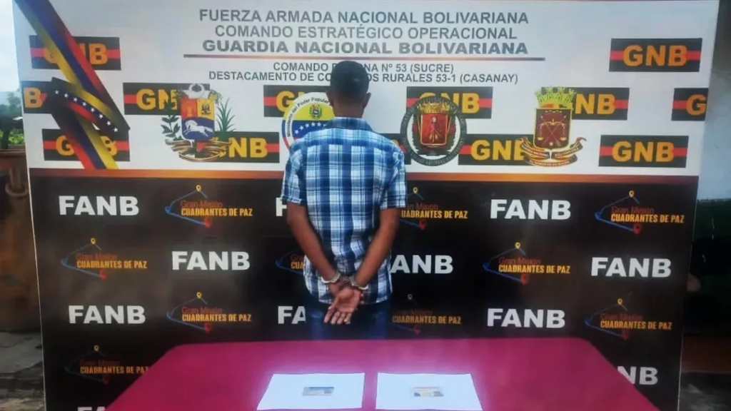 Detenido presunto desertor que intentó ingresar a una base de la GNB