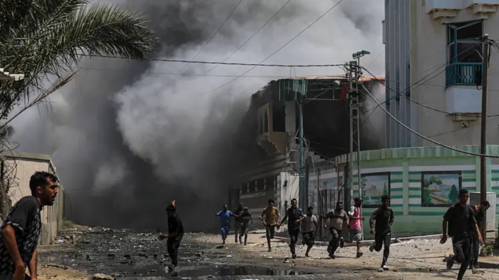Ataque israelí dejó 30 muertos y 100 heridos en Gaza (+Detalles)